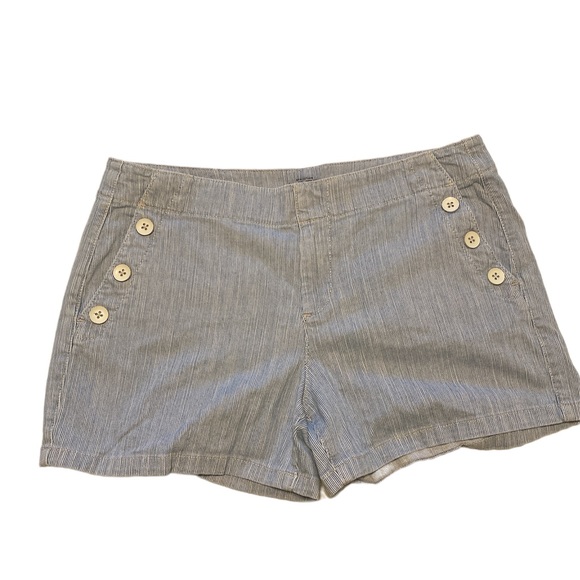 Loft Sailor Shorts - Picture 1 of 6